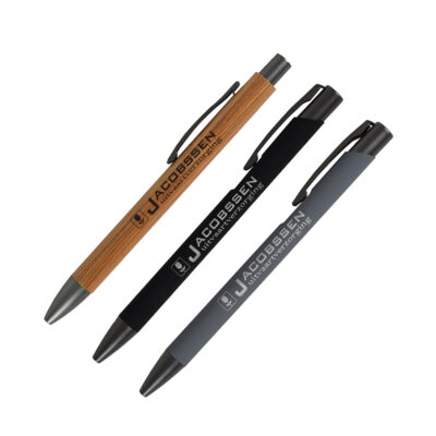 Diversen pennen leverbaar met zwart schrijvende vulling
